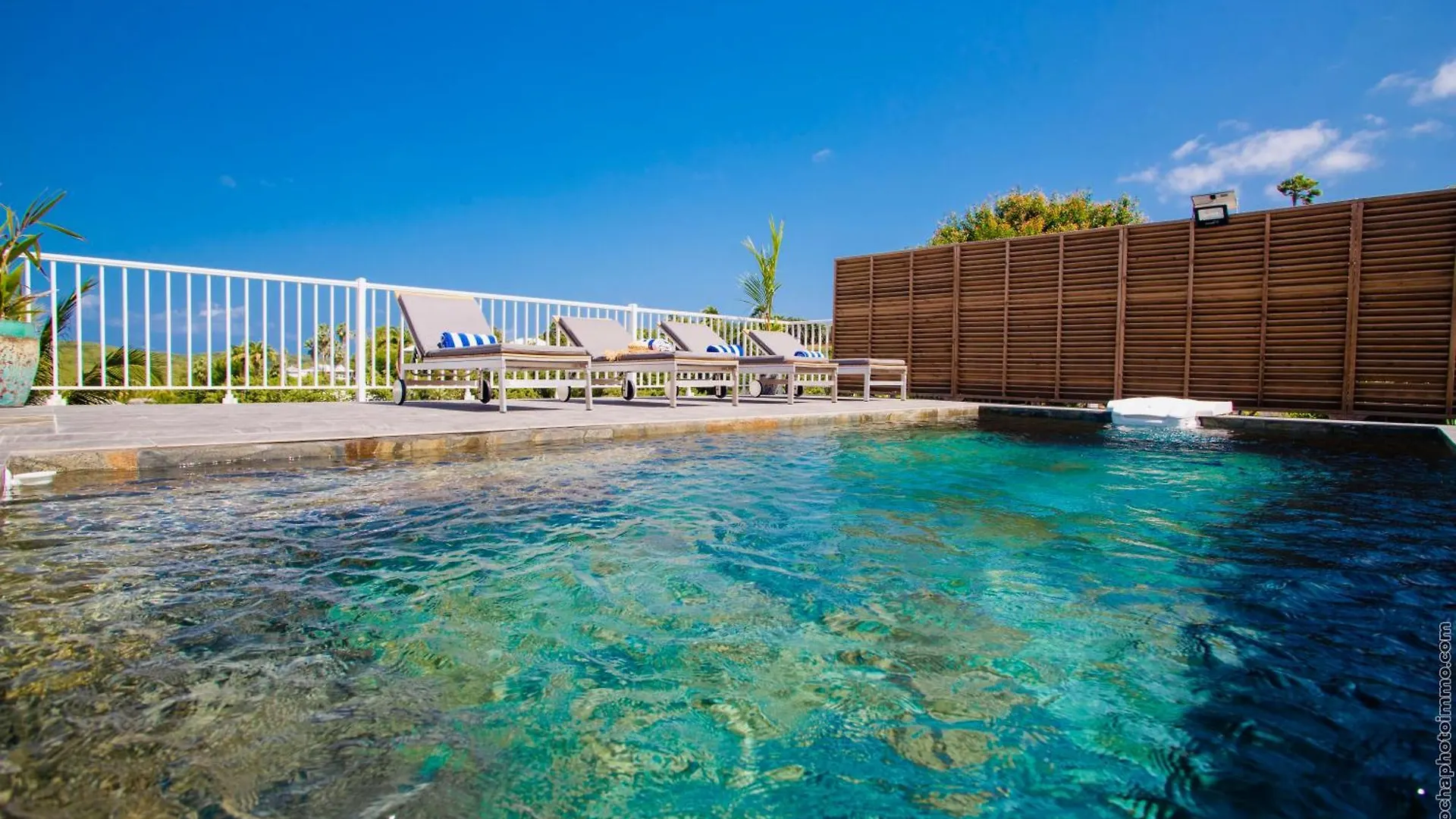 Villa Tropic Hirondelle - Piscine Vue Mer Le François Feriehus