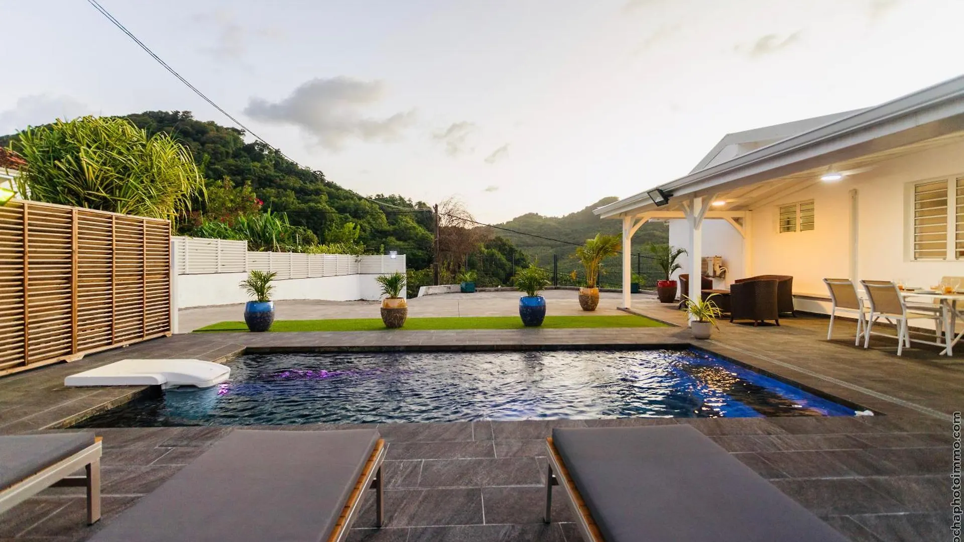 Semesterbostad Villa Tropic Hirondelle - Piscine Vue Mer Le François Martinique